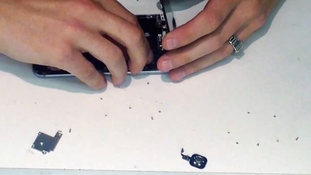 Замена дисплейного модуля iPhone 6 смотреть онлайн