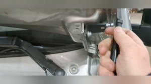 Газель Некст Цмф установка газовых упоров капота