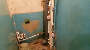 Как заменить канализацию, когда СОСЕДИ против.