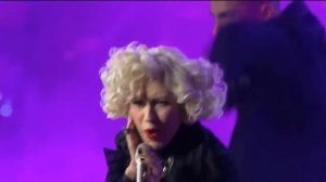 Christina Aguilera - Not myself tonight Live