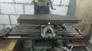 Наклонно поворотный стол к 676 фрезеру