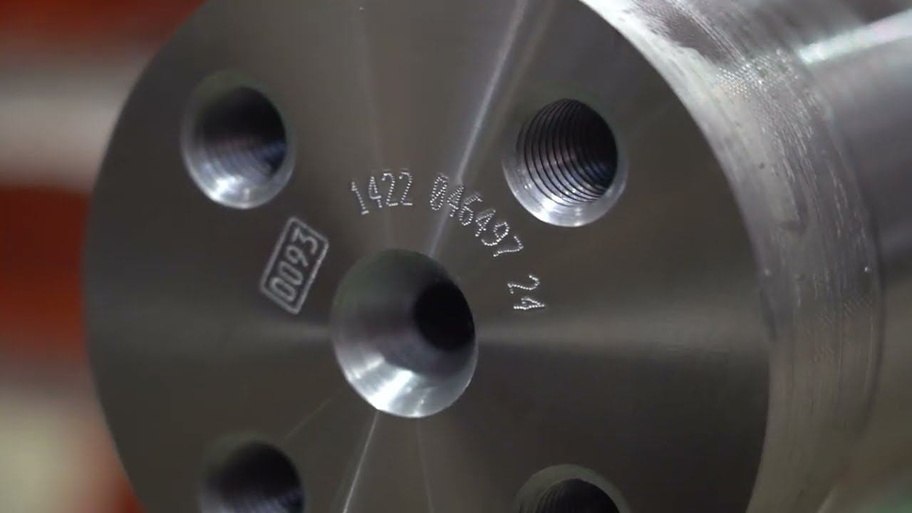 Новое высокотехнологичное оборудование в тележечном цехе ТВЗ смотреть онлайн