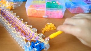 Игрушка из резинок СОВЁНОК - плетение на станке