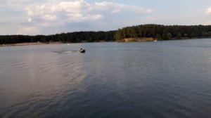 Самый классный комплект лодка + мотор на одного человека , мне так кажется )