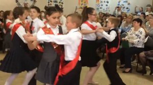 Вальс 4 классы ,школа 34.Выпускной !