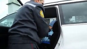 Зачем нужны детские автокресла. Репортаж журналистов Тут бай.