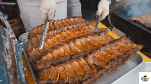 Корейская уличная еда, ребрышки на углях, перепел, куриный желудок!