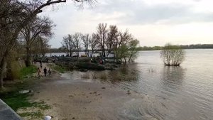 16.04.2023. пасха. Прогулки по Кременчугу. часть 1