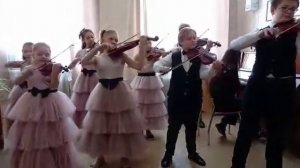 Кравчук "Юмореска" образцовый ансамбль скрипачей "Акцент"