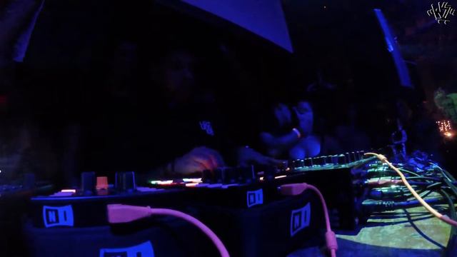 Tony Guerra @Barter wynwood Miami, FL 28/01/19 смотреть онлайн