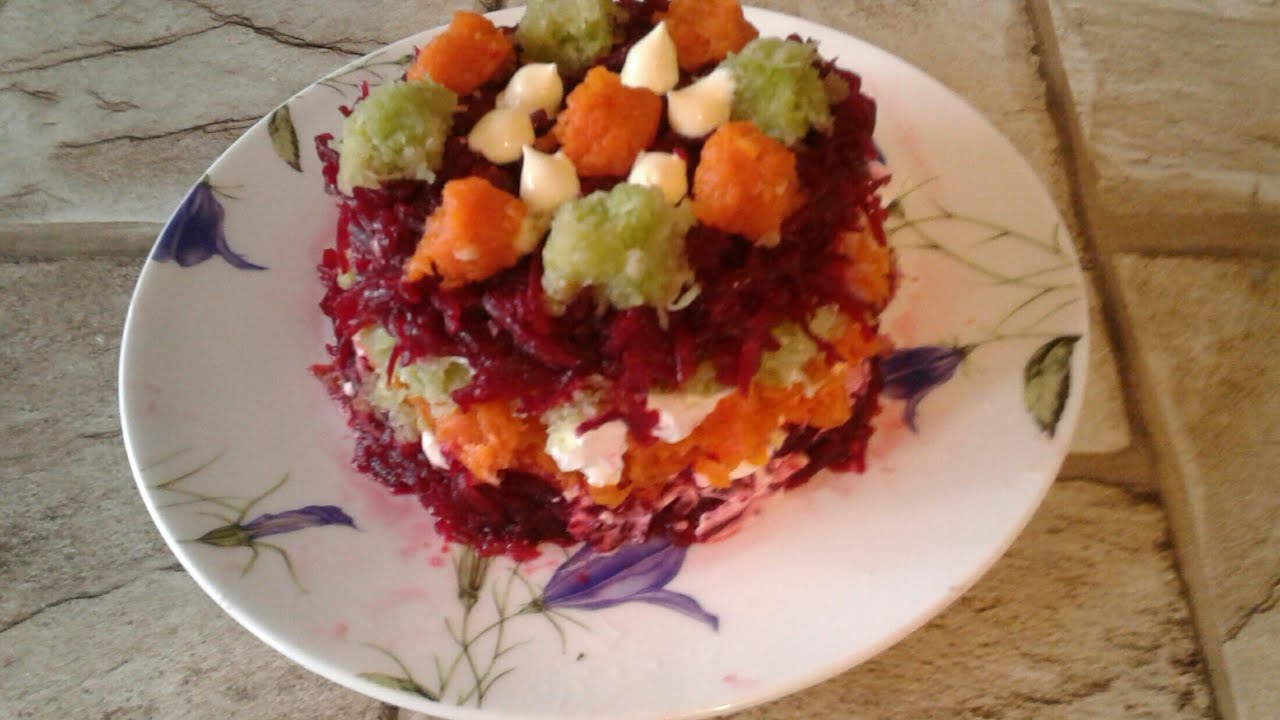 Салат из свеклы моркови и редьки кулинарный рецепт.