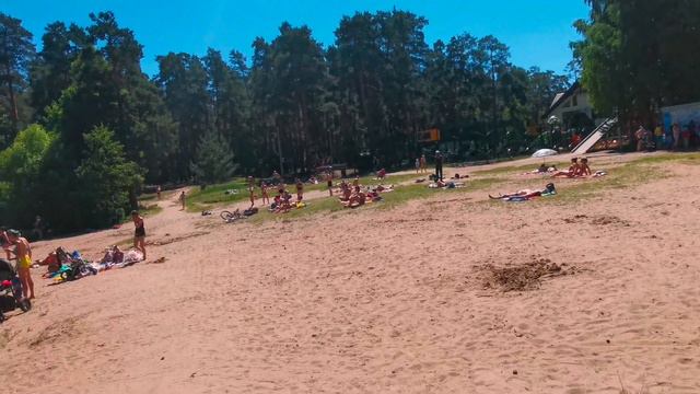 24.06. Посетили детскую жд., пляж, занимались спортом в Кратово
