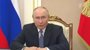Владимир Путин поздравил работников железнодорожного транспорта с профессиональным праздником
