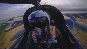 Смотри!!! Работа СУ-25 - "Грач", кадры из кабины!!!
