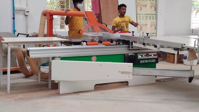 SLIDING TABLE PANEL SAW смотреть онлайн