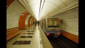 перегон Парк Победы - Славянский бульвар