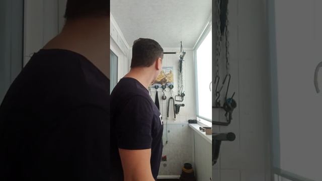 Мой ответ Денису с канала "Победа над собой", вис на двух пальцах одной руки 10 секунд. Вес 85 кг. смотреть онлайн