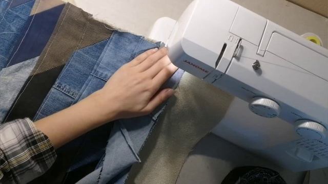 Режу джинсы и штаны и шьем коврик смотреть онлайн