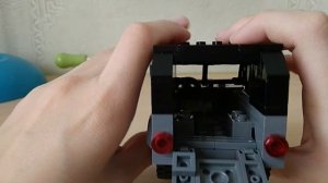 Модель УАЗ 469 из LEGO. Инструкция компании brickmania.