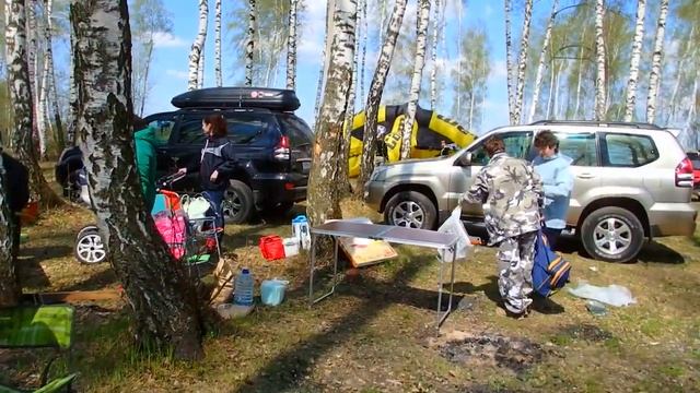 Международный Прадо-Клуб - Взгляд изнутри - Начинаем распаковывать мебель и накрывать на столы смотреть онлайн