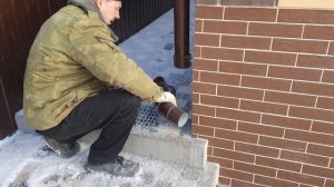 Установка перехода водосточной трубы в дождеприёмник