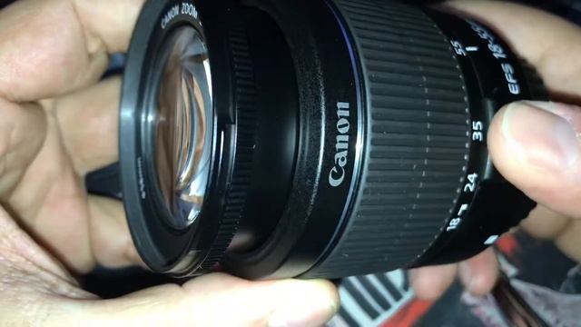 Lente Canon EF-S 18-55mm f/3.5-5.6 III смотреть онлайн