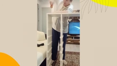 СОБИРАЕМ ШКАФ ДЛЯ ИГРУШЕК.