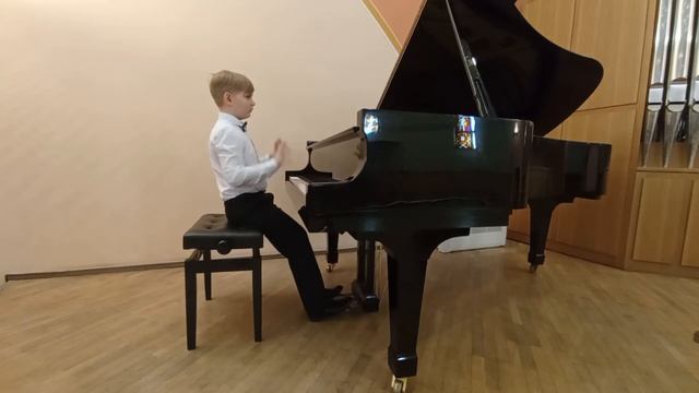 Григорьев Григорий, 11л.4кл.1.Р.Глиэр "Мелодия" B-dur, Op.99N2 2.Ф.Бургмюллер "Гроза" ор.109 N13 смотреть онлайн