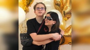 Диана Гурцкая и его единственный сын. Как выглядит 15-летний Костя, который перерос маму