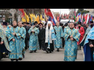 В Краснодаре прошел крестный ход в поддержку защитников нашего Отечества