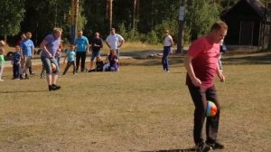 Весёлые старты школьников с родителями