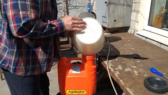 ???Как улучшить аккумуляторный опрыскиватель.Часть-2.