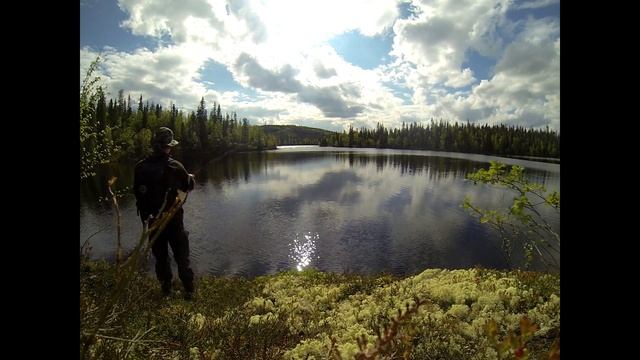 Рыбалка в северной Карелии на безымянном озере, 2017 г. смотреть онлайн