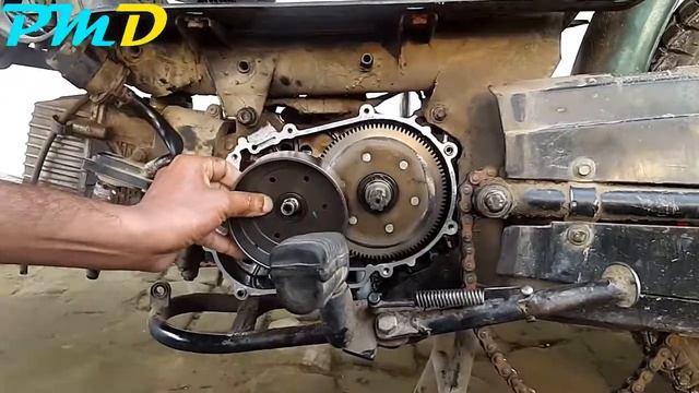 TVS XL 100 bike clutch plate changing смотреть онлайн