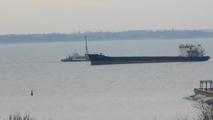 29 марта,установка бакенов на фарватере