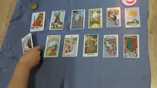 Расклад таро для Близнецов на май месяц.