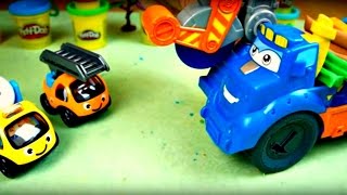 Игры с машинками для детей - Лепка из пластилина.mp4 смотреть онлайн