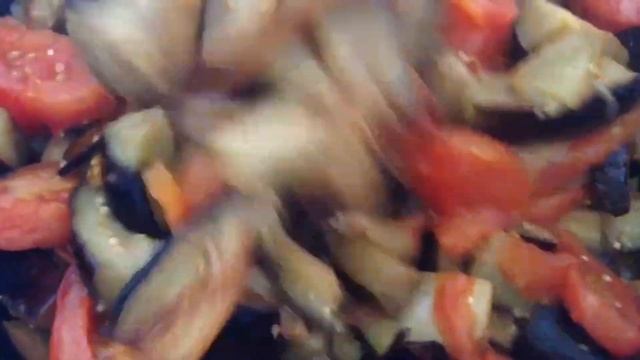 ОЧЕНЬ ВКУСНАЯ ЗАКУСКА ИЗ БАКЛАЖАН И БОЛГАРСКОГО ПЕРЦА НА ЗИМУ!!!