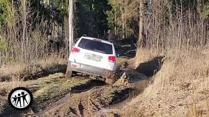 Мохав VS Hilux. Ищем трассу для ОФФРОАД-БАТТЛА между мужем и женой.