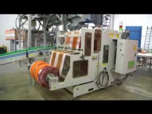 Упаковка картофеля и лука.