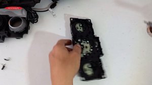 How to Replace the Light Bulbs in the Climate Control Panel Suzuki Grand Vitara if they Burned Out