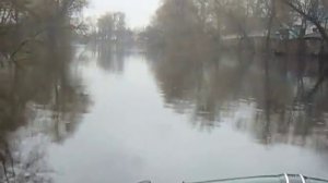 Лодочный мотор Стрела с ногой от Ветерка, испытание на воде.