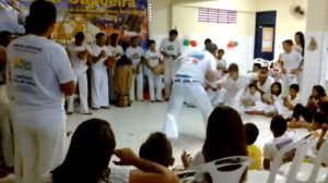 Abadá Capoeira faz apresentação no VII Natal Sem Fome