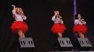 Группа Selfy в боди вышиванках от VERMICHELLE