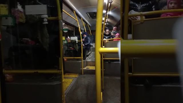 Так работает контролер в пустом автобусе,в Самаре,на маршруте, номер 55.Оцените!