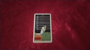 Девятка Мечей: значение и сочетание с другими картами.