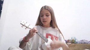 эй, скейтер.  на укулеле ♡