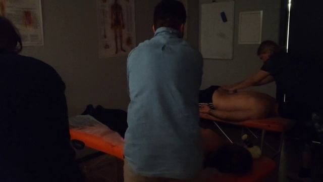 11.2. Массаж травяными мешочками.