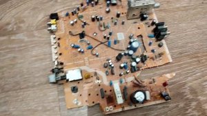 Разбор телевизора JVC. Разбираю телевизор дживиси