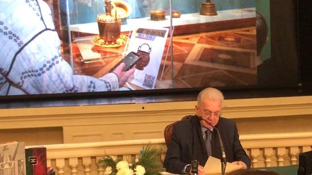 Эрмитаж. Пресс-конференция М.Б.Пиотровского (7)